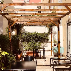 Casa Do Jasmim By Shiadu Pensión Lisboa