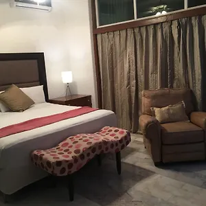 Colibri Zone Hotel Cancún